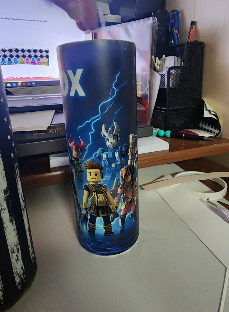 Roblox 20 oz tumbler